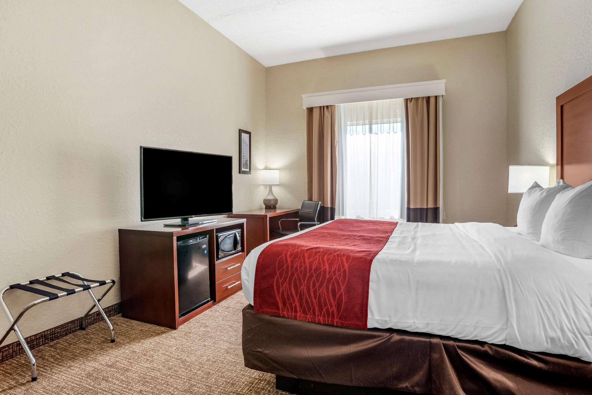 Comfort Inn & Suites Marianna I-10 Exterior photo